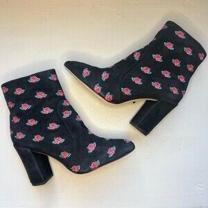 Schutz Black Suede Ankle Boots Booties w/ Embroidered Red Roses & Zip Women’s 6